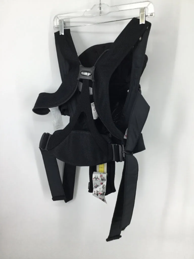 Baby Bjorn Mesh Carrier with lumbar support