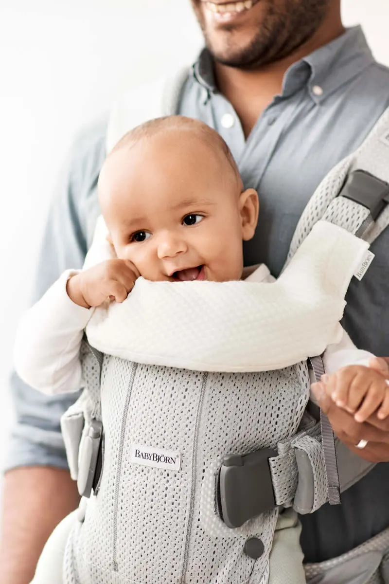 BabyBjörn Baby Carrier Accessories Bib for Carrier One - Natural White