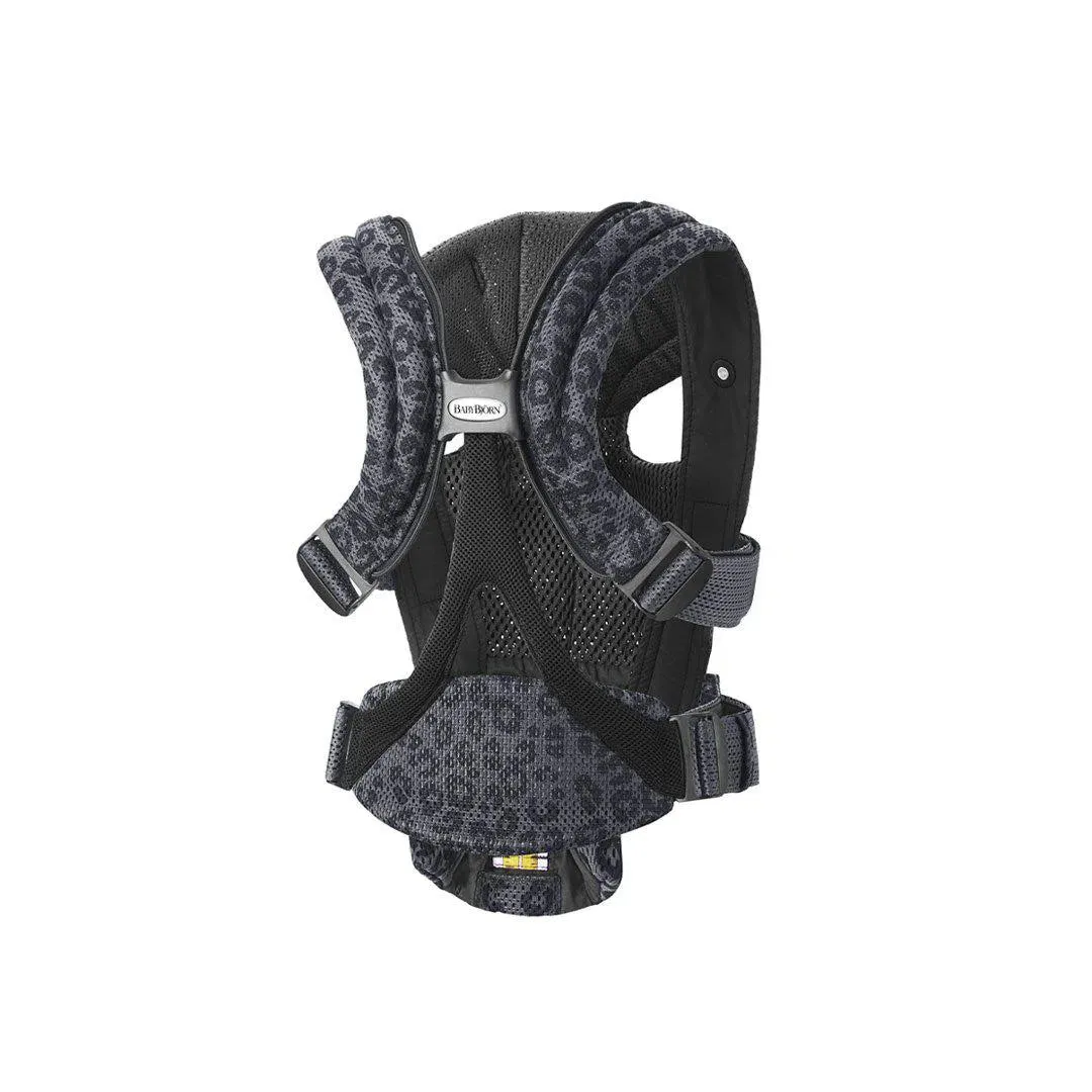 BabyBjörn Move 3D Mesh Baby Carrier - Anthracite/Leopard