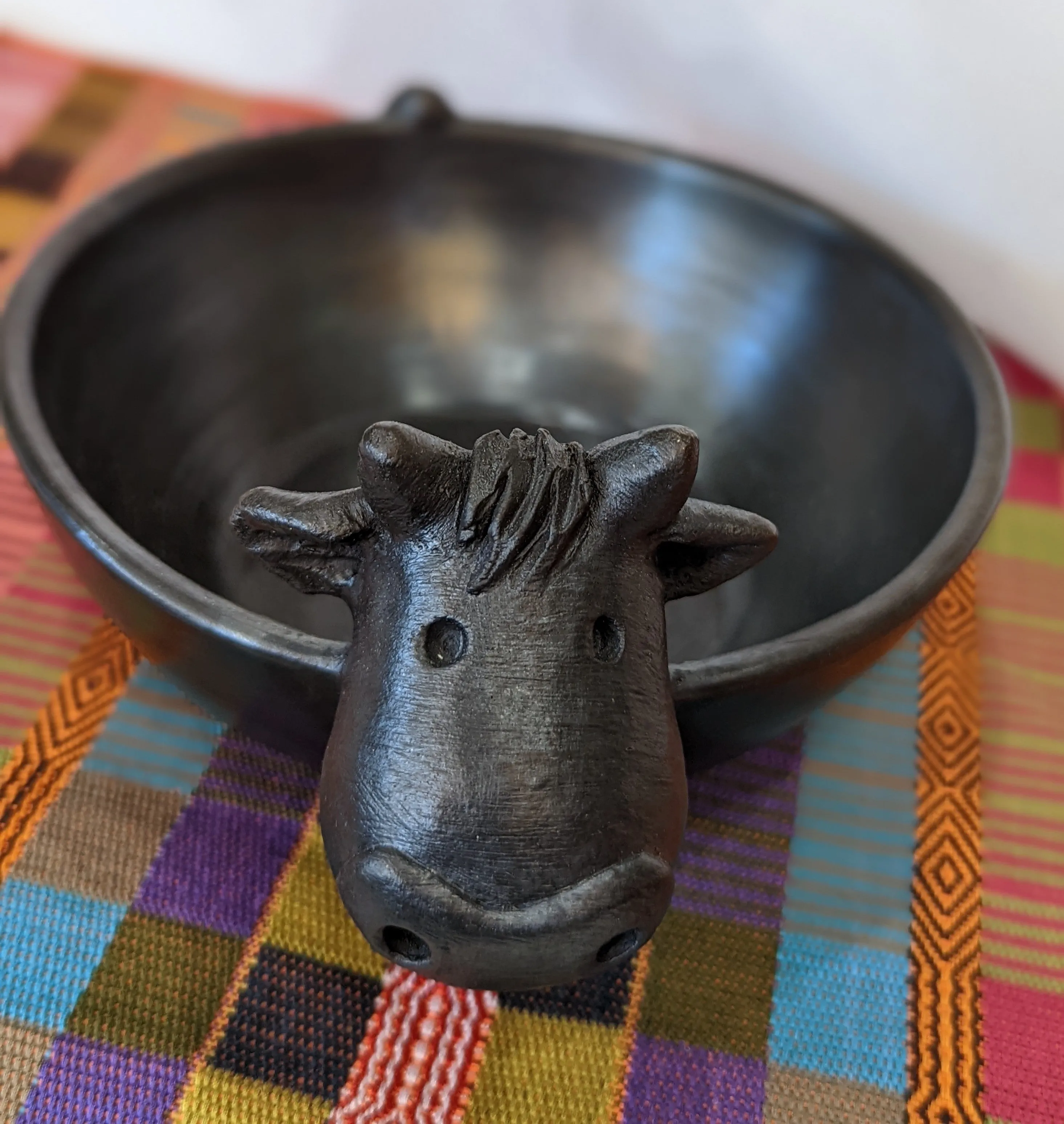 Black Ceramic Animal Bowl