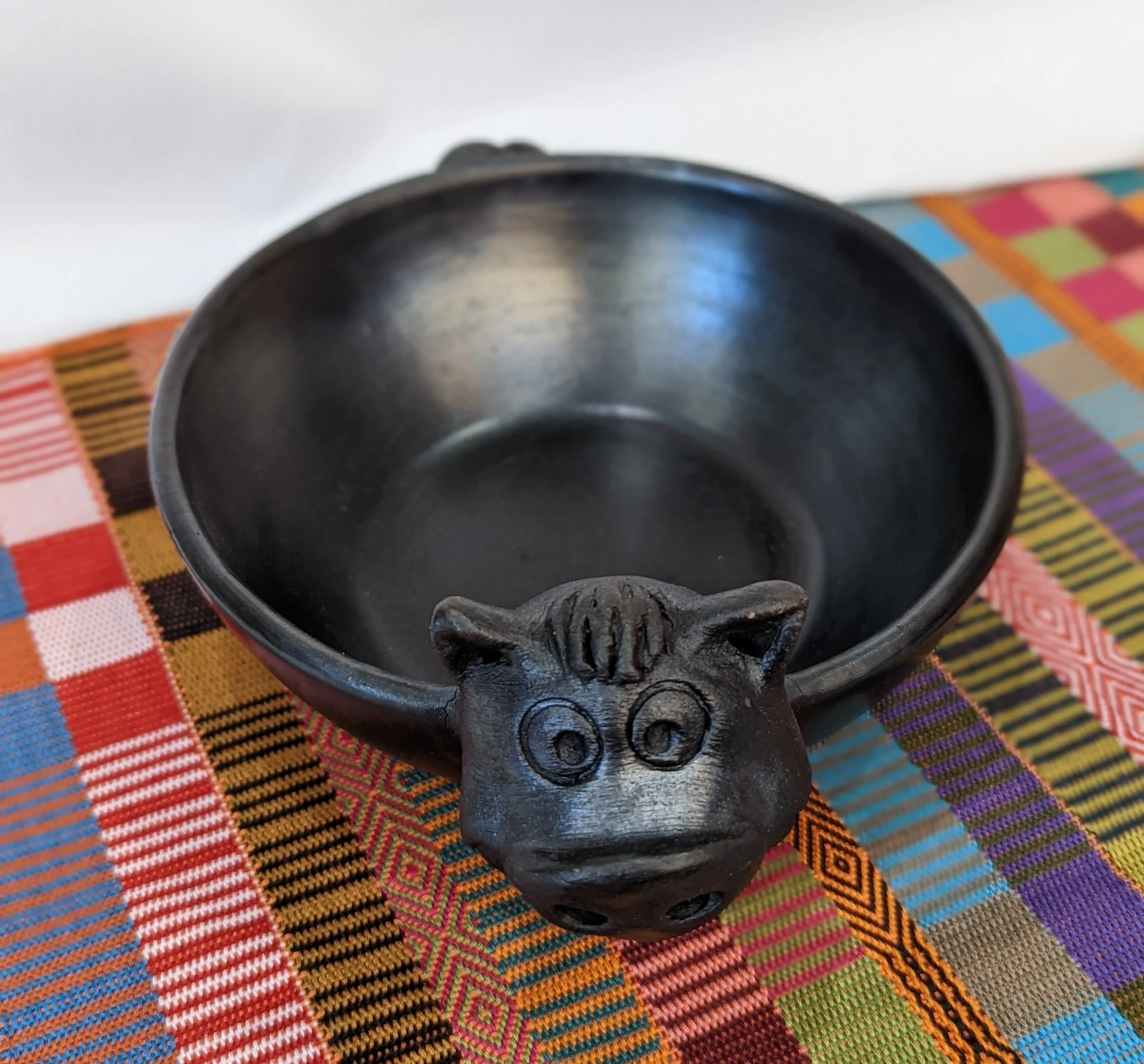 Black Ceramic Animal Bowl