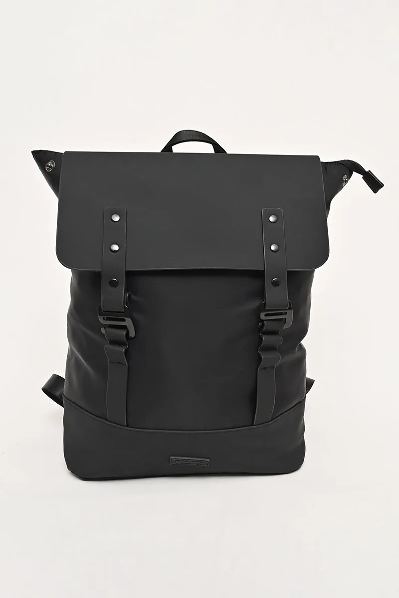 Black Taiga Backpack