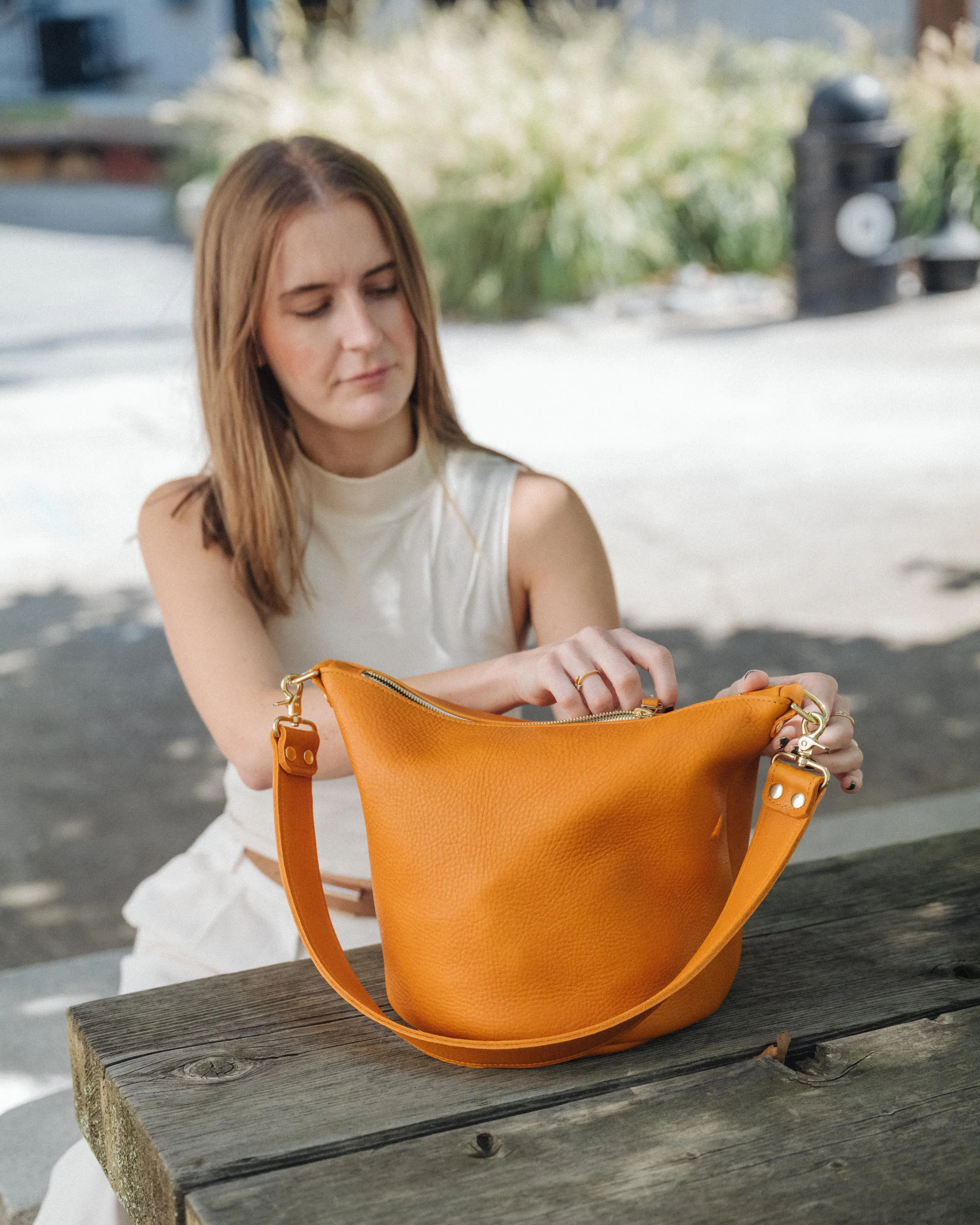 Brown Kodiak Zip-Top Bucket Bag