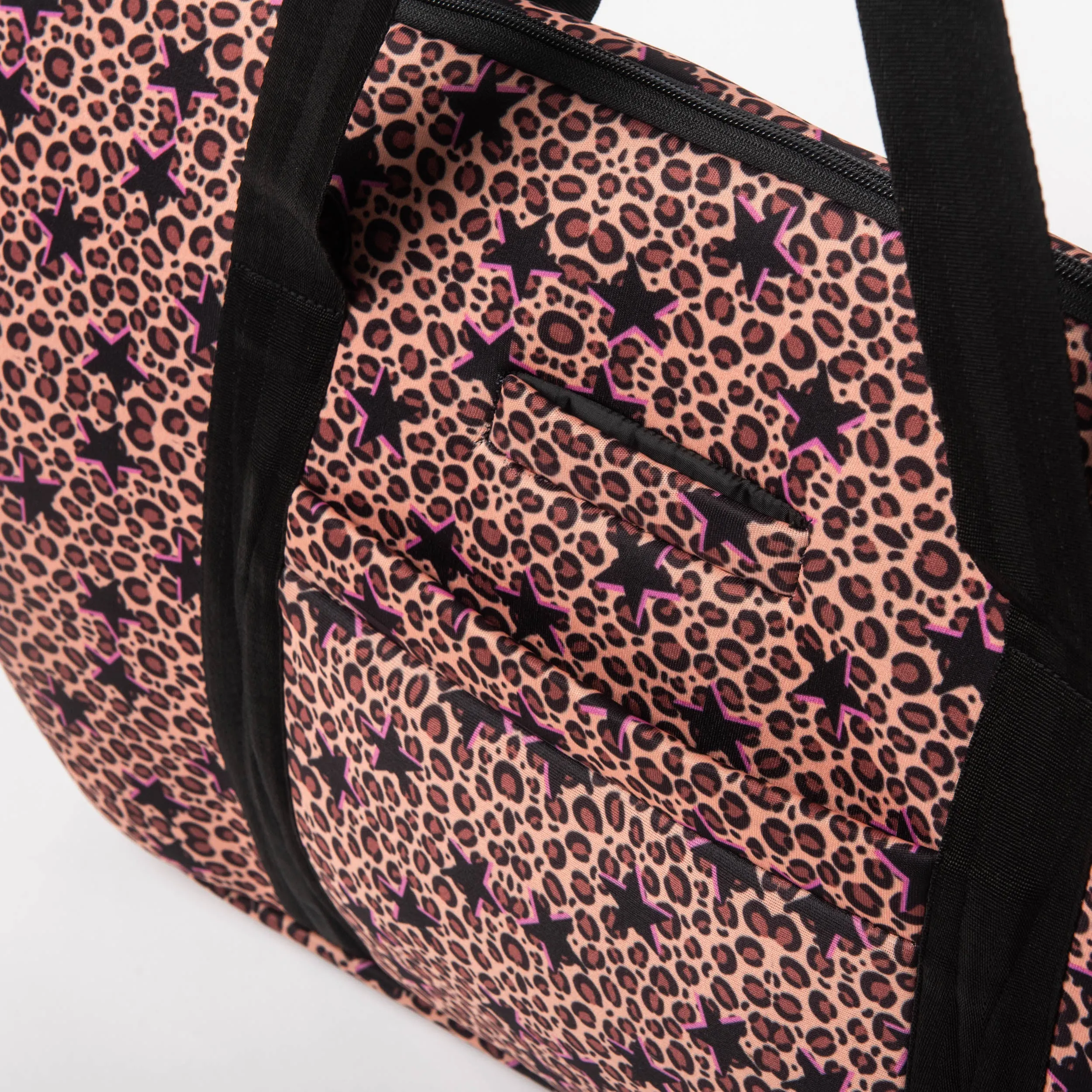 Captivate Gym Bag (Leopard)