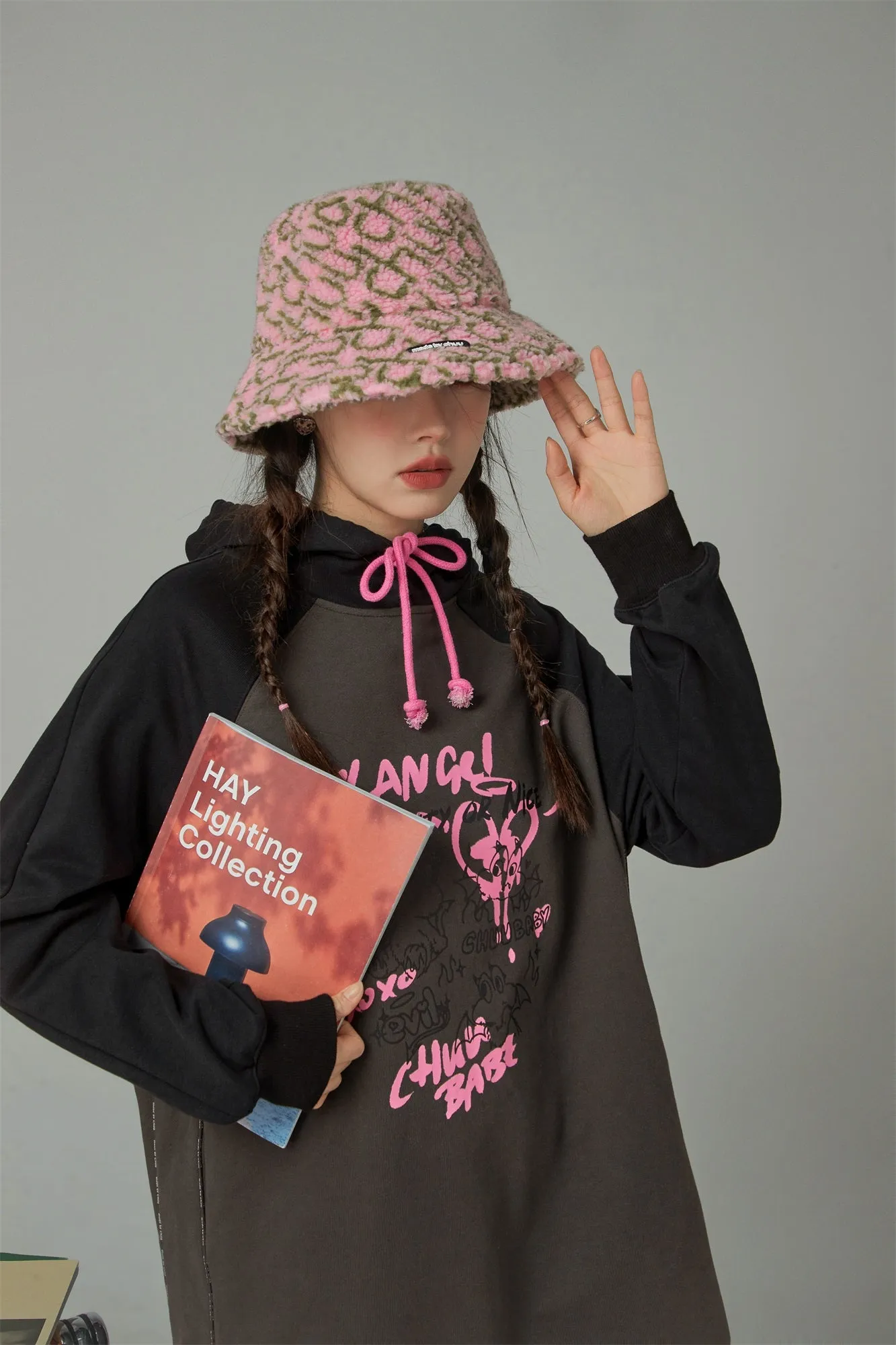 Chuu Beautiful Seasons Bucket Hat