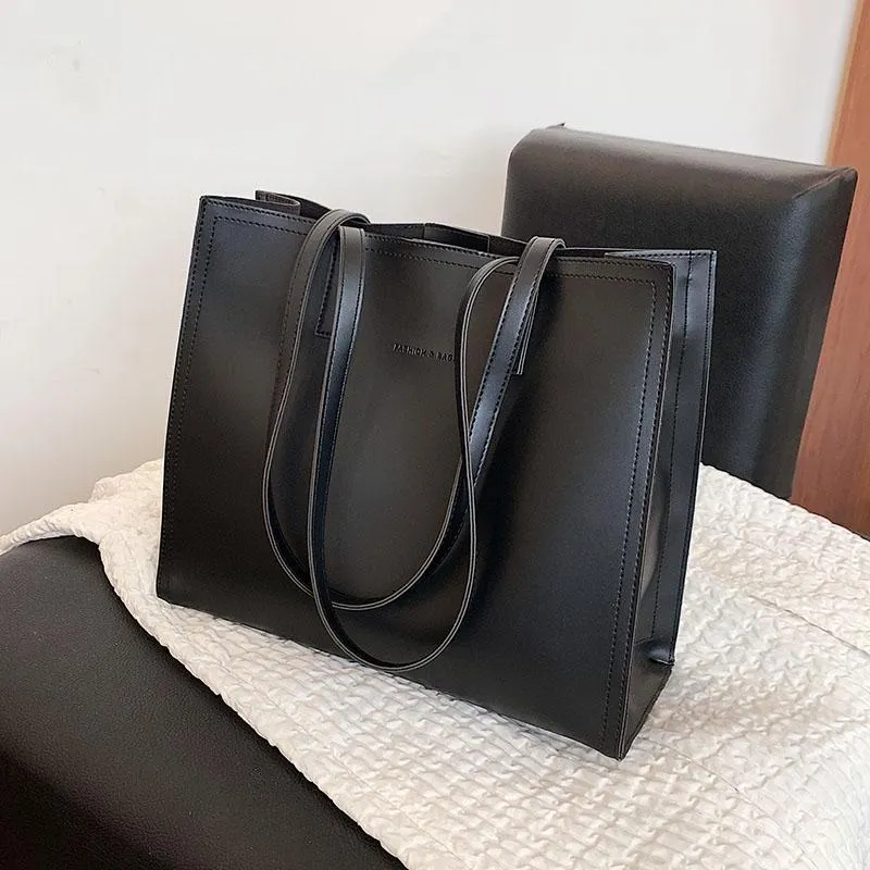 Commuter Tote Bag