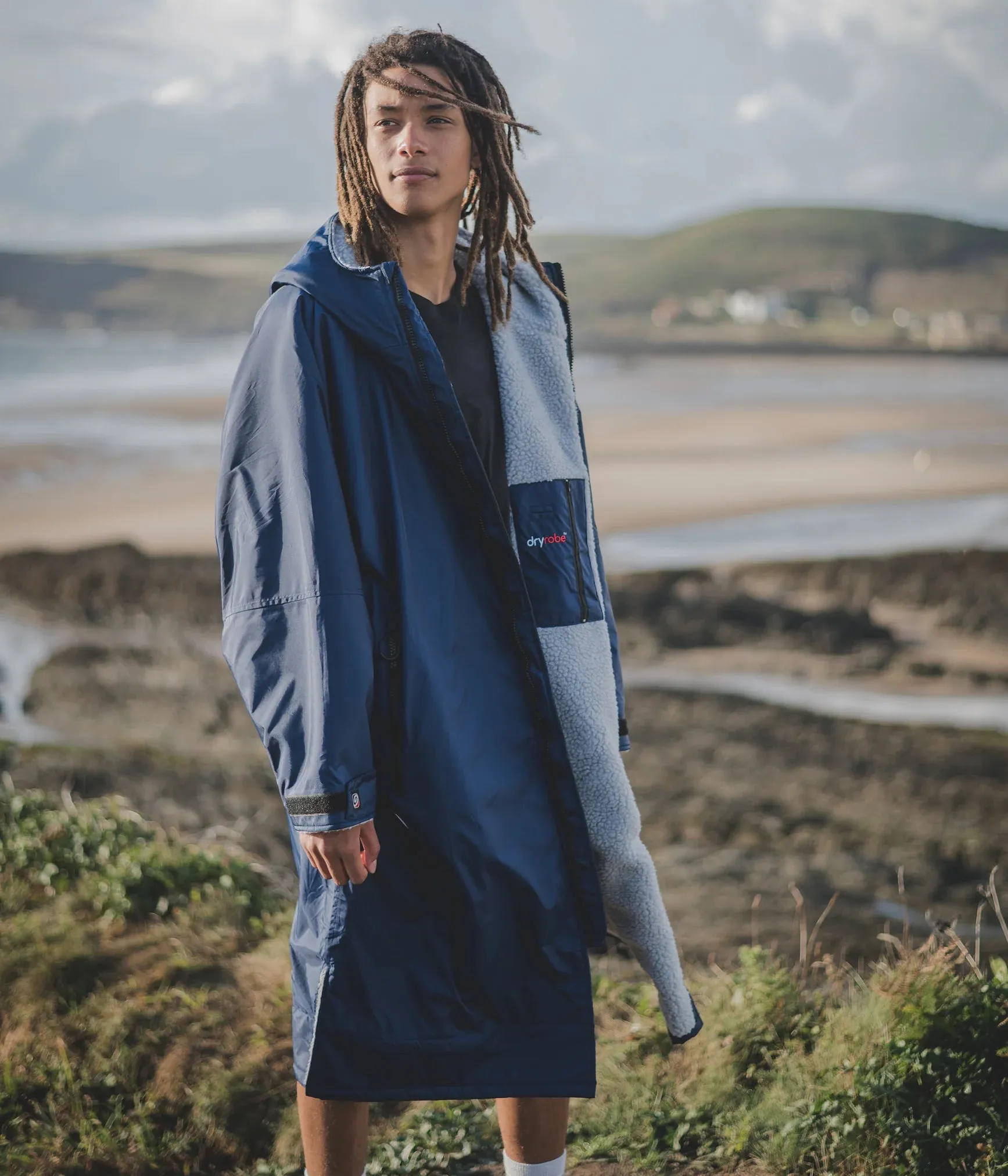 Dryrobe Advance Long Sleeve Changing Robe - Navy and Grey