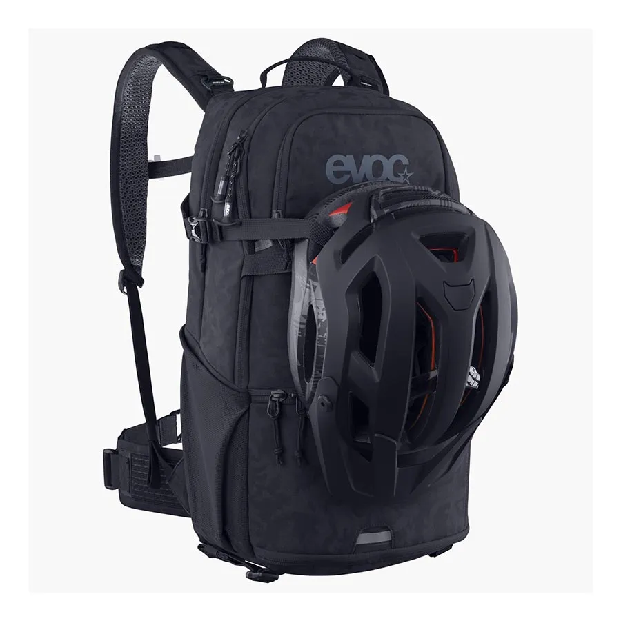 EVOC Stage Capture 16 Backpack