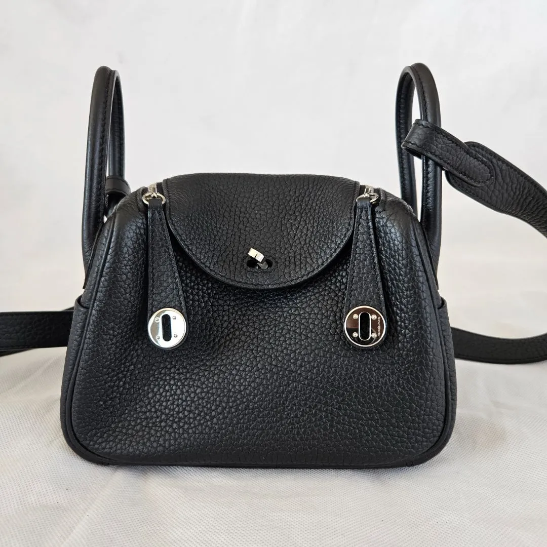 Hermès Black Clemence Leather Lindy Mini Shoulder Bag