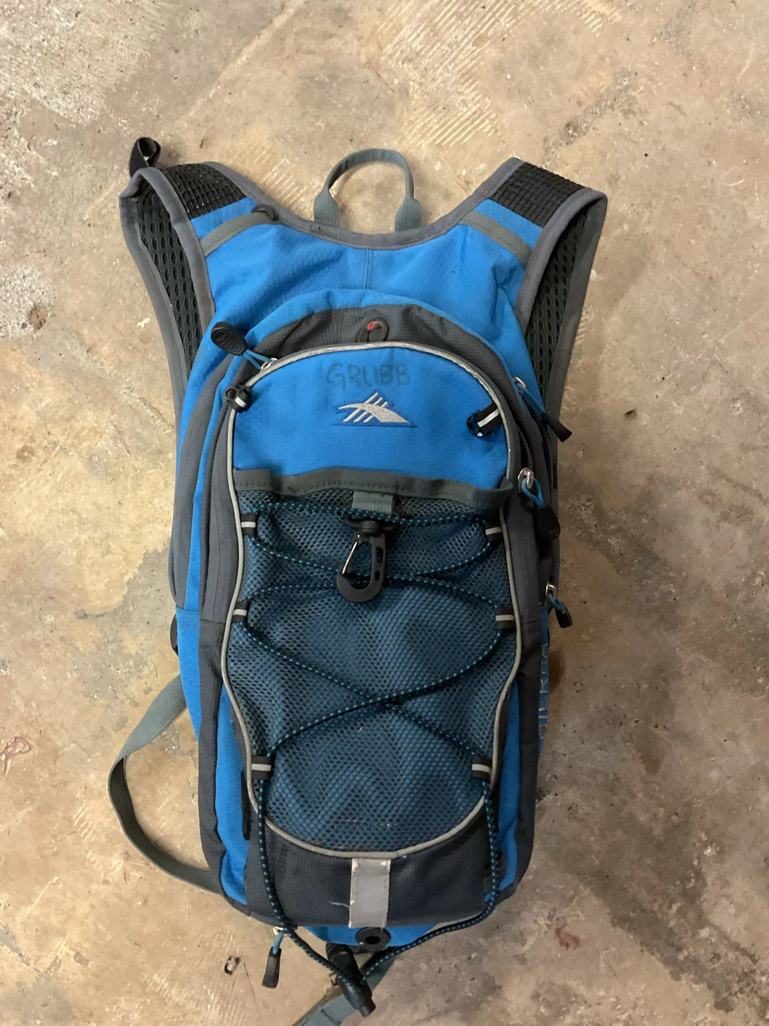 High Sierra Hydration Pack