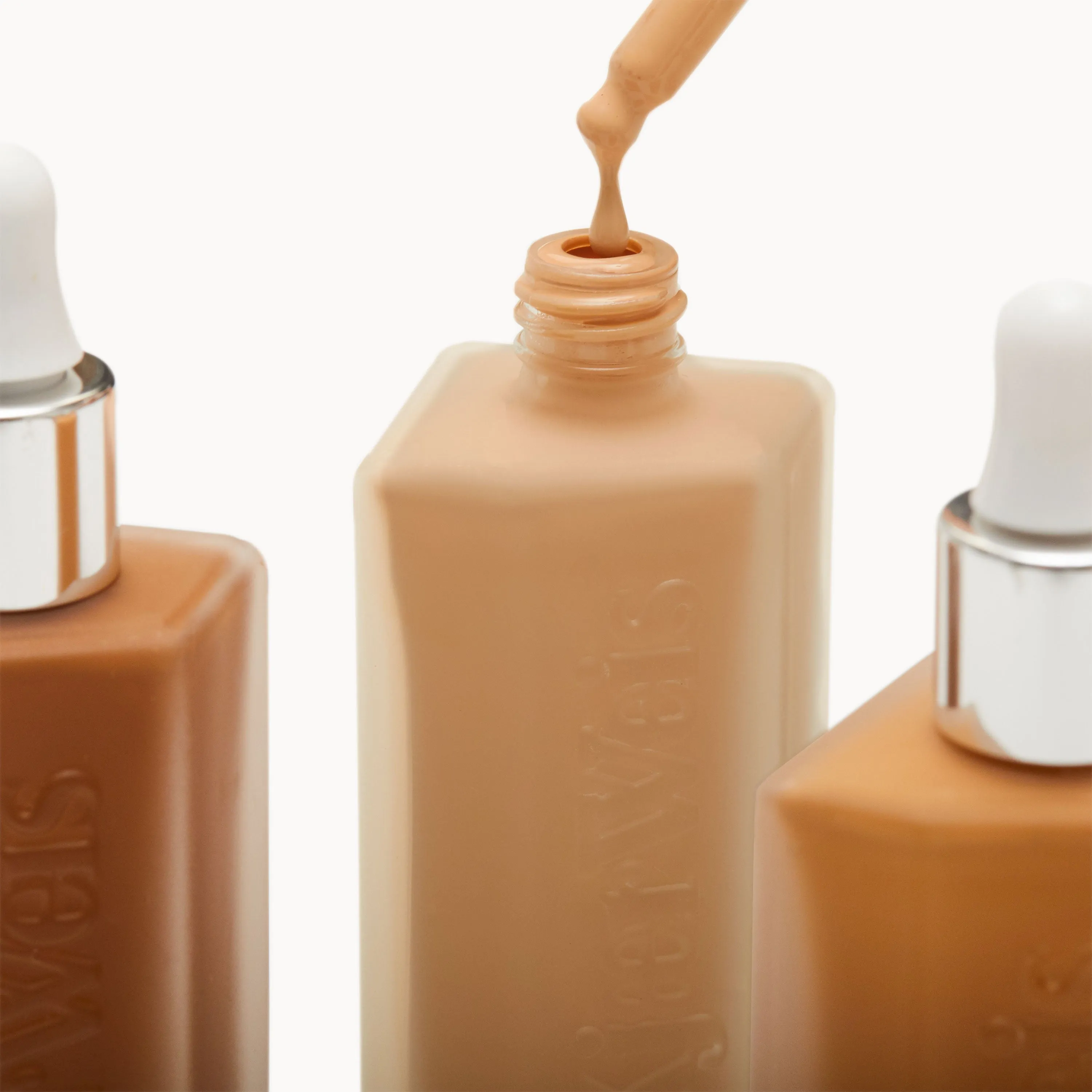 Invisible Touch Liquid Foundation--M240/Velvety