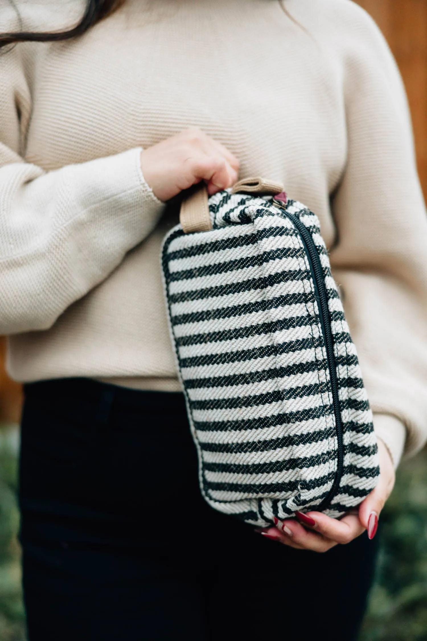 Jute & Cotton Dopp Kit