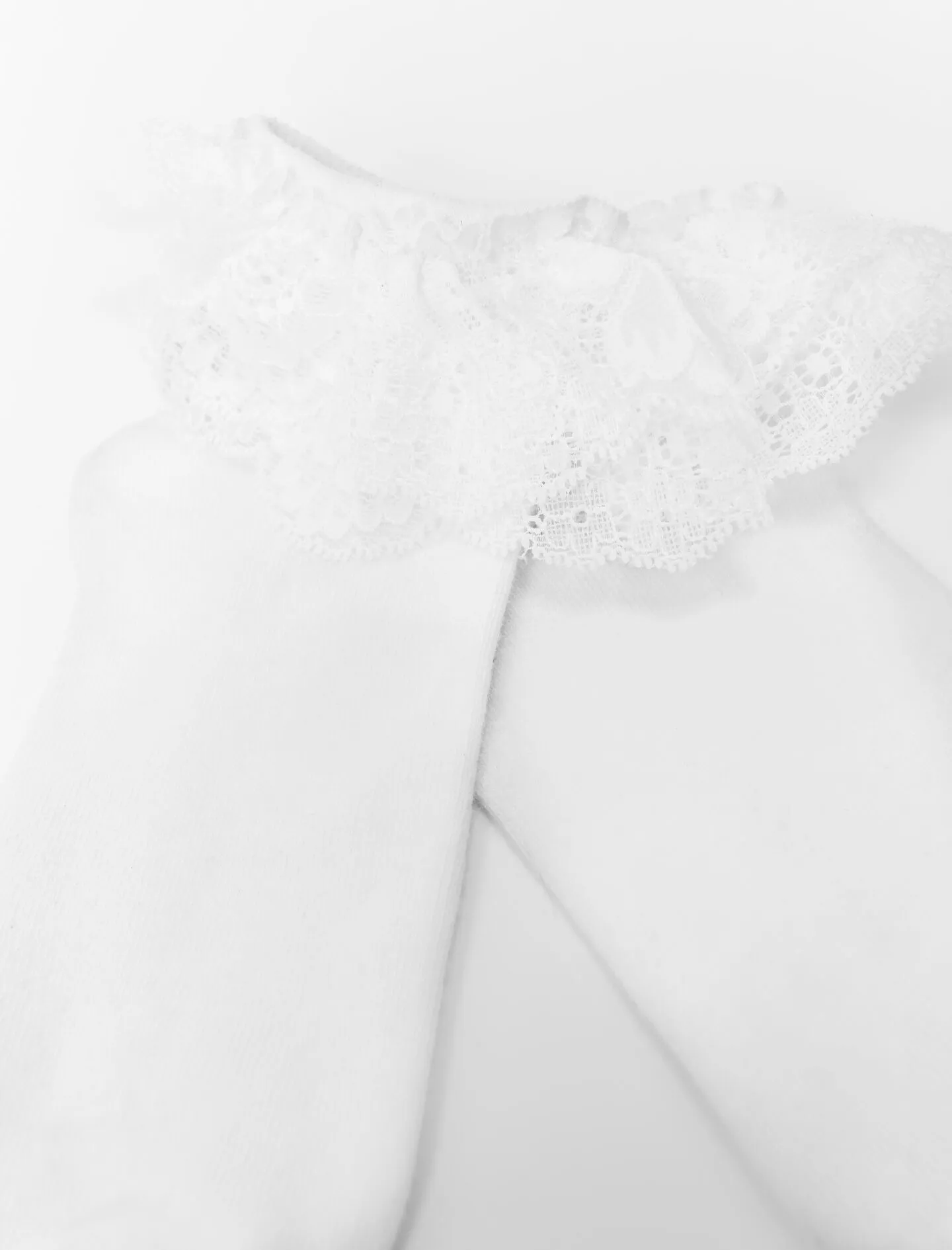 LACE FRILL SOCKS