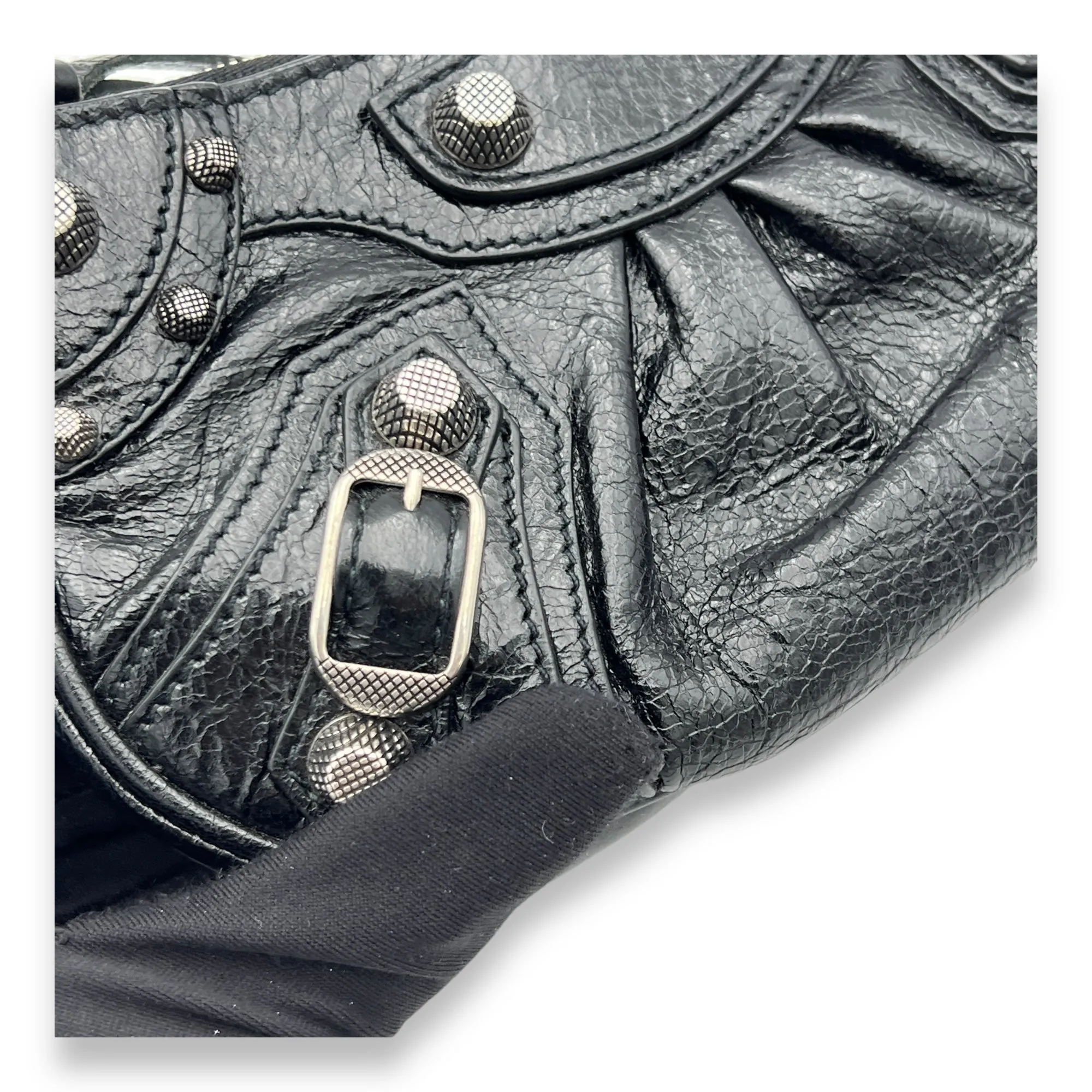 Le Cagole Mini Shoulder bag in Distressed leather, Silver Hardware