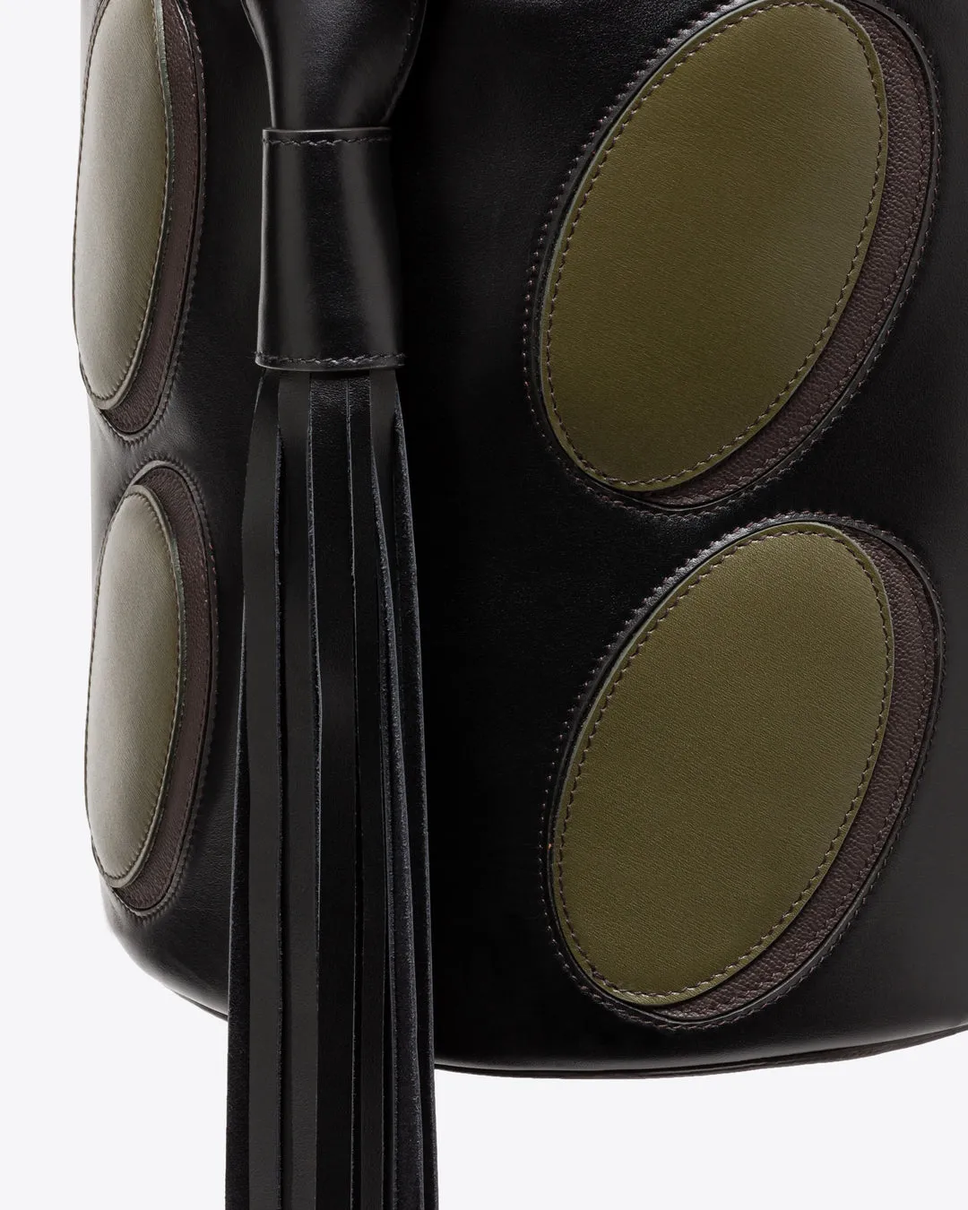 LEATHER PATCHWORK MIDI BUCKET - BLACK / GREEN