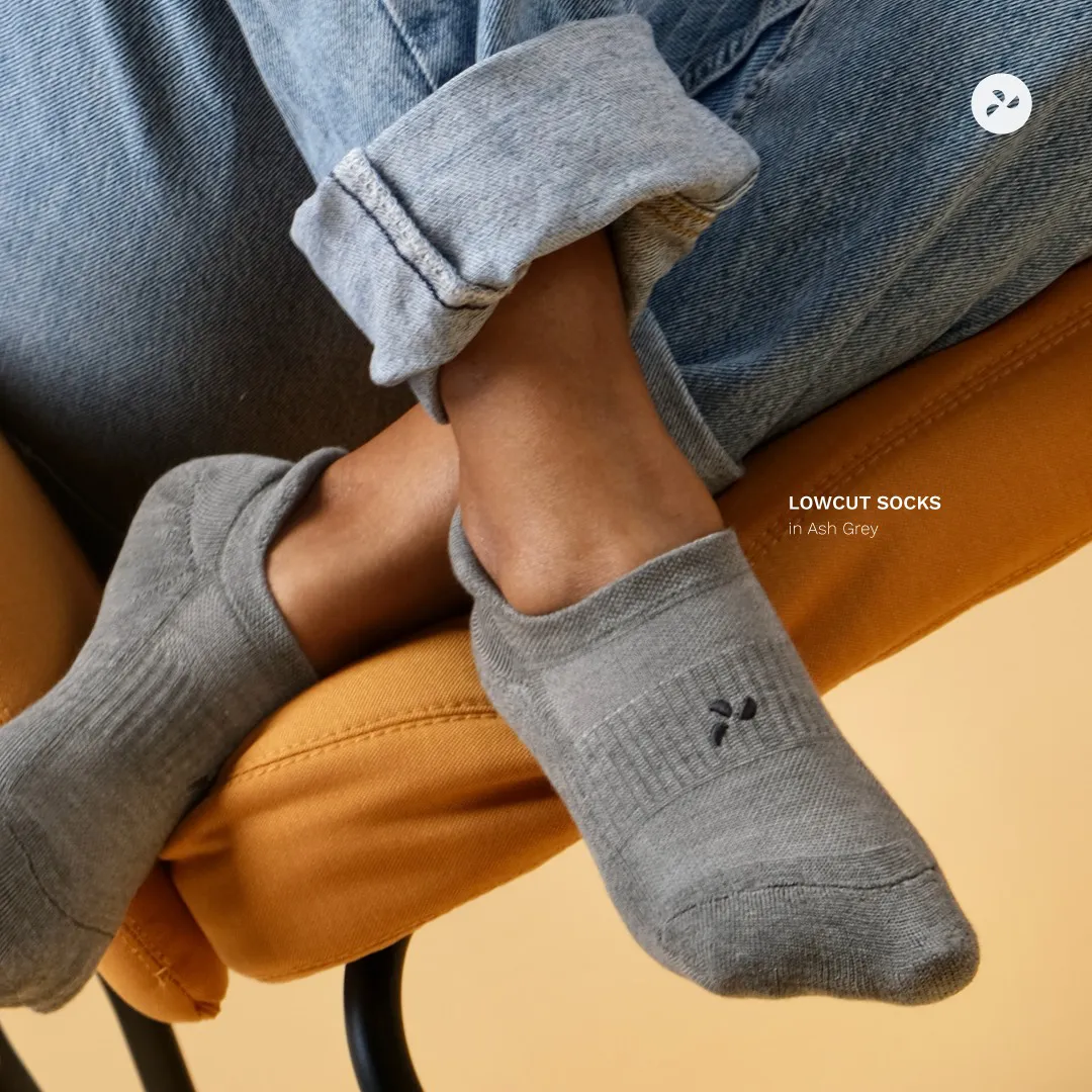 LOW-CUT BAMBOO CHARCOAL SOCKS