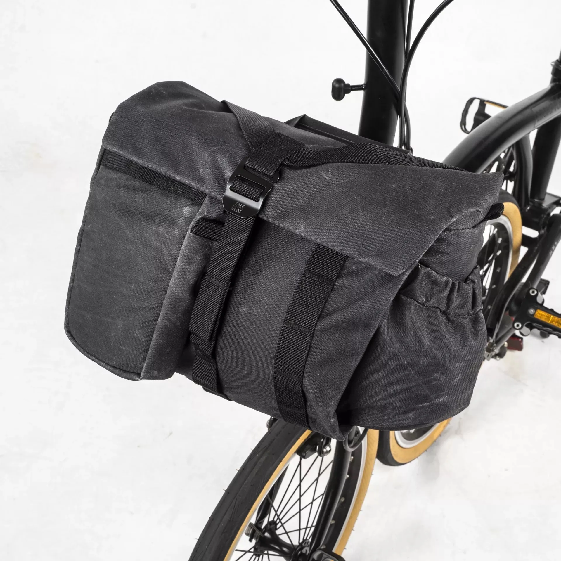 Pilot Brompton Bag 7L | With 2 pouch modules (Carrier Frame not included)