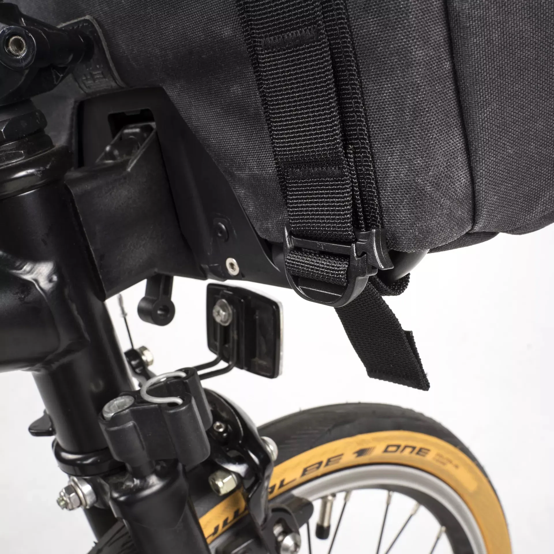 Pilot Brompton Bag 7L | With 2 pouch modules (Carrier Frame not included)