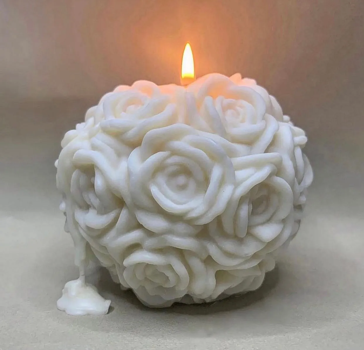 Rose soy candle, decorative candle, home decor, floral centerpiece, unique gift,handmade candle, sphere, romantic lighting, sculpted wax art