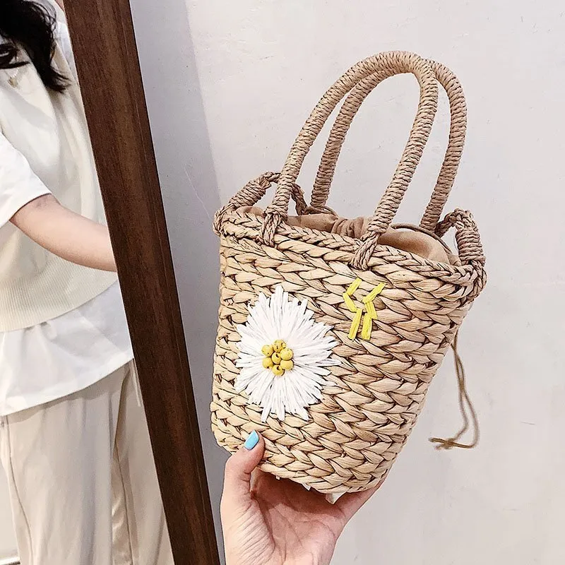 Small Daisy Straw Bag Shoulder Handmade