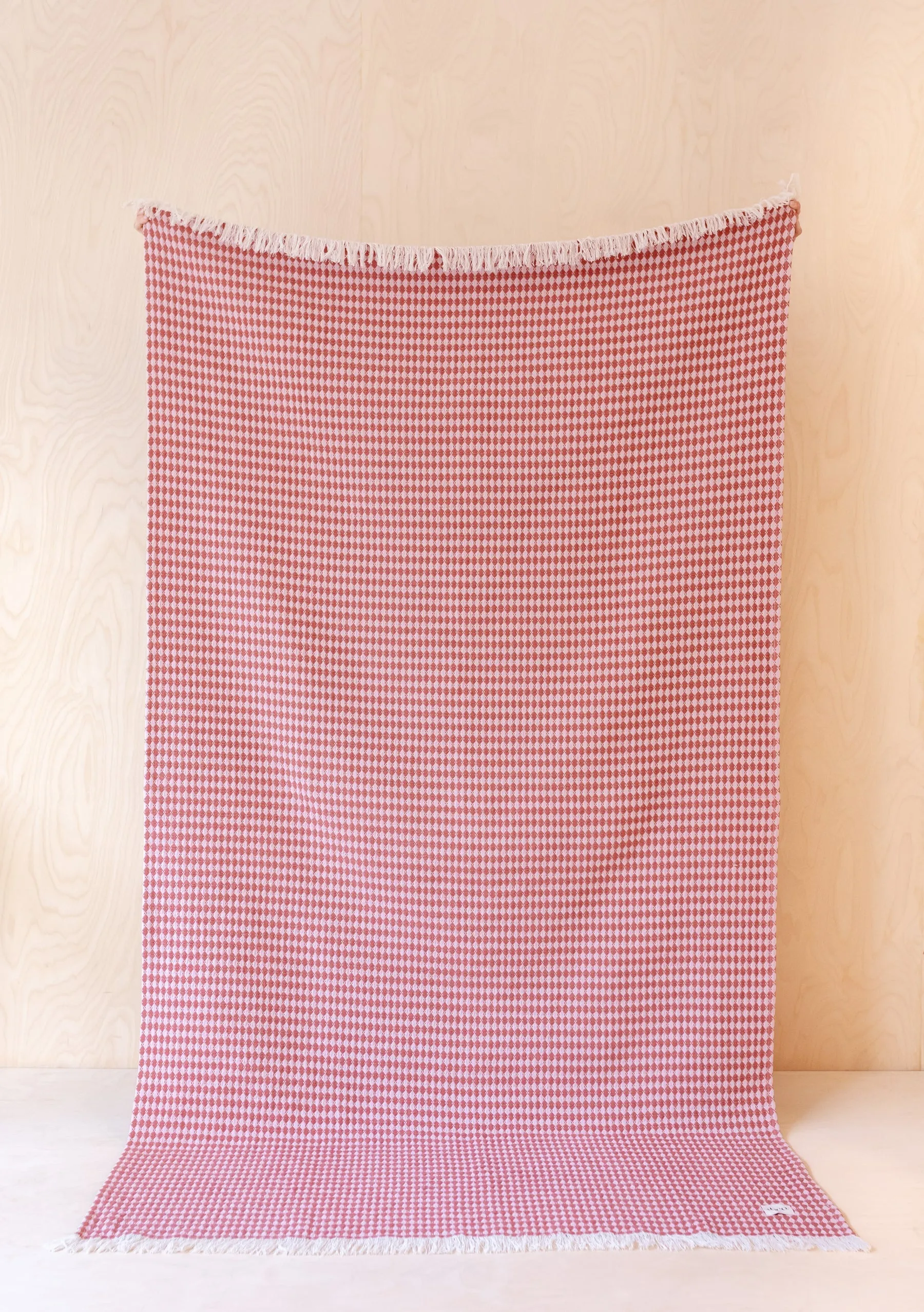 TBCo Cotton Throw in Pink Argyle