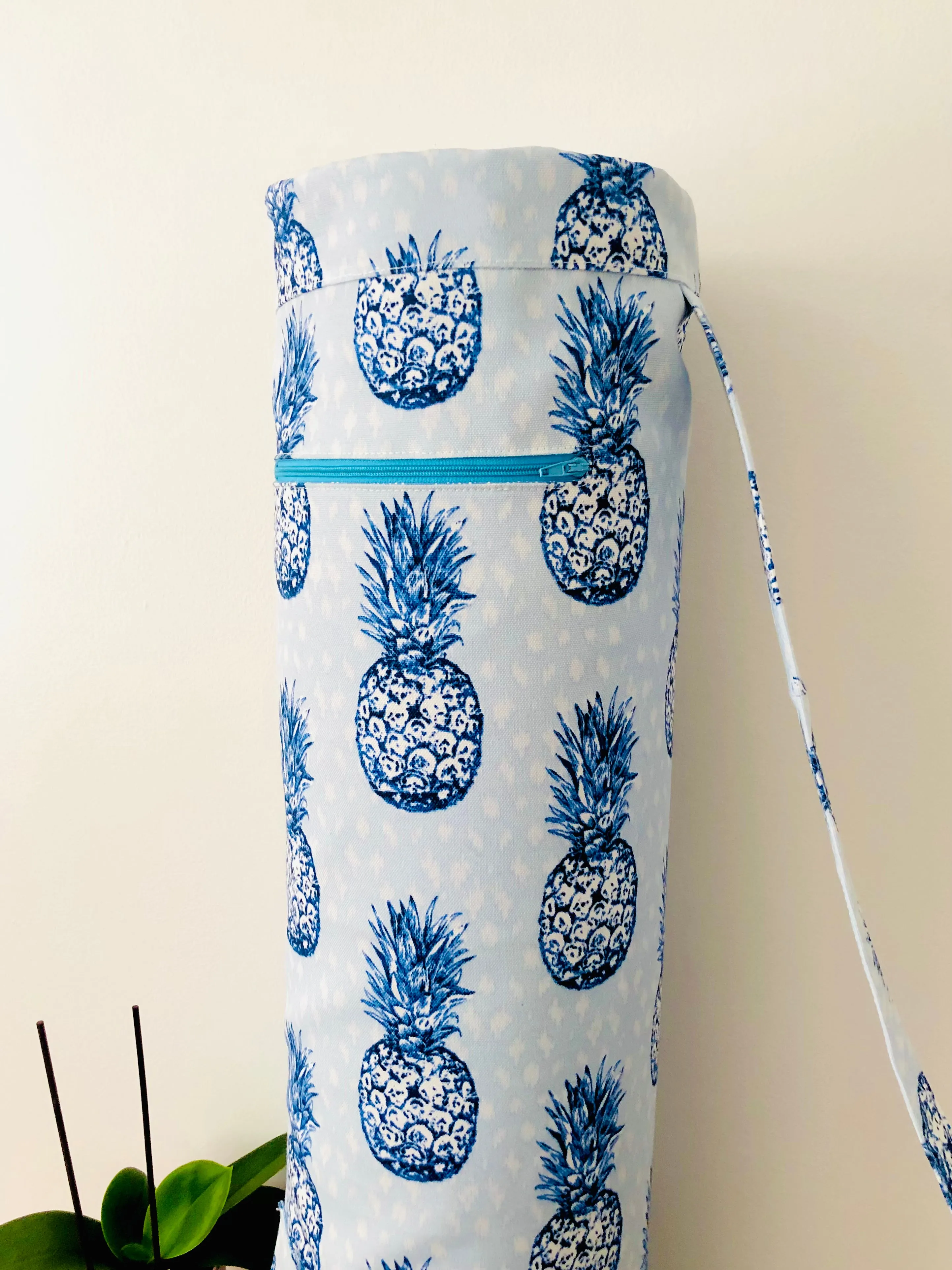 Yoga Bag with zipper - Tropical Pineapple