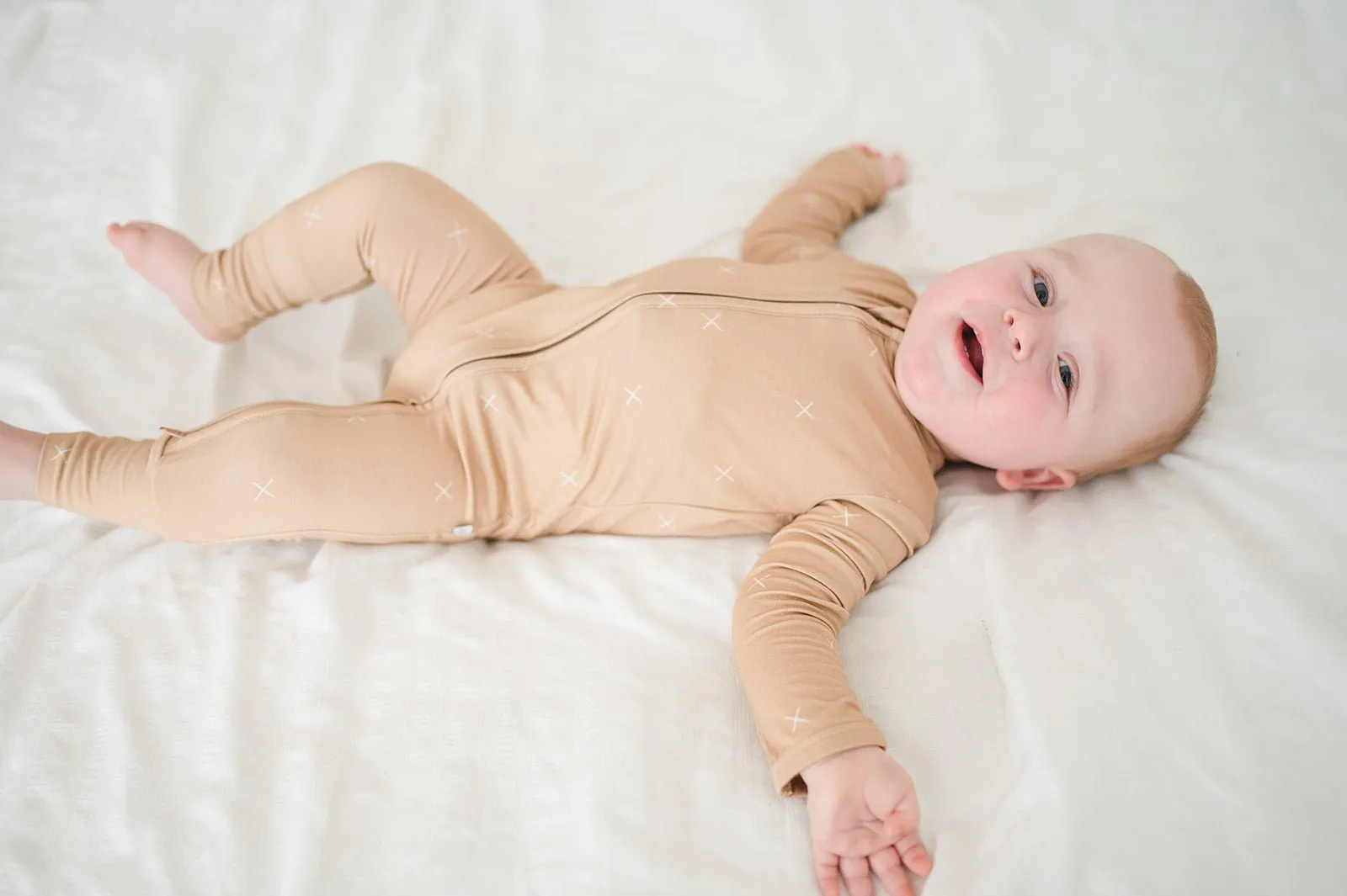 Zipper Romper - Beige X’s